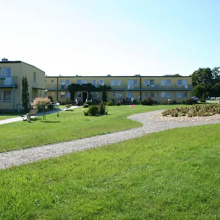 Sophia Bryza - Centrum Rehabilitacji I Wypoczynku Kompleks wypoczynkowy *